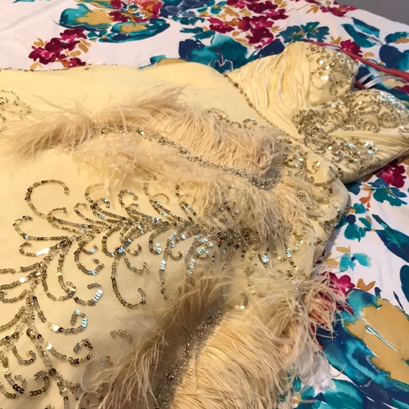 Sherri Hill Prom Dress - Picture 3 of 8